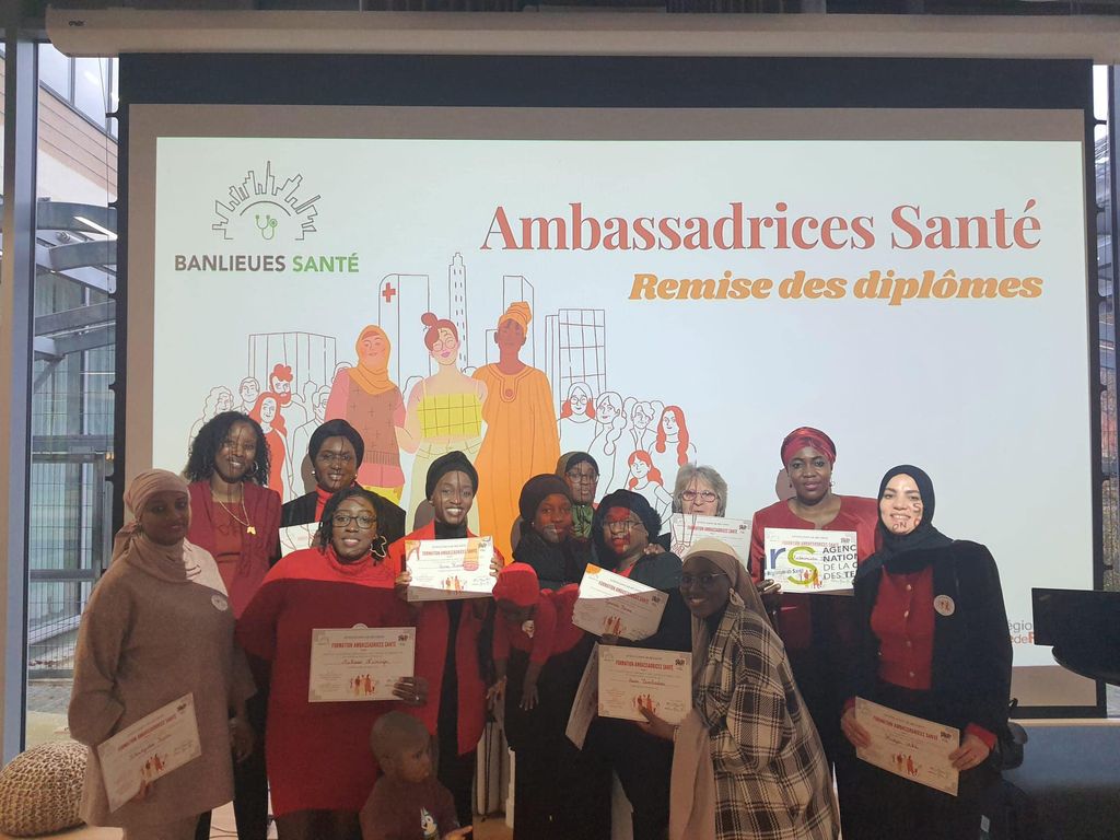 Photo des bénévoles lors de la remise des diplômes des ambassadrices santé. 