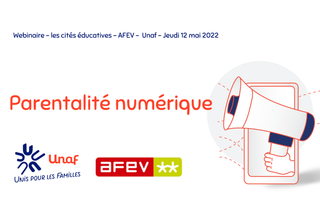 Parentalité numérique